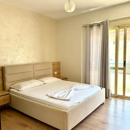 In Lungomare 公寓 Vlorë